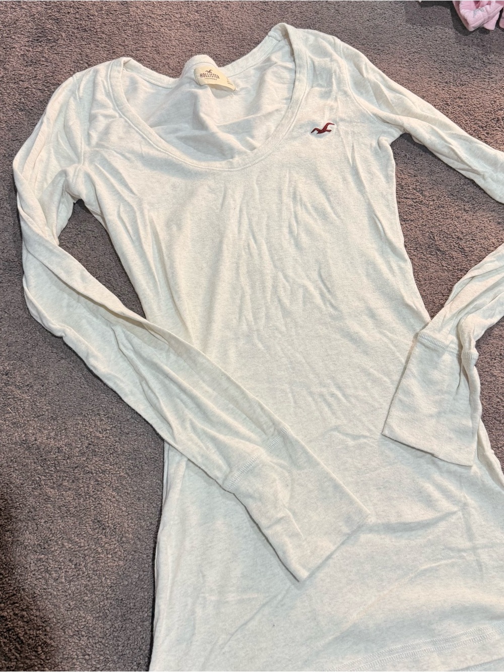 Hollister Long Sleeve Scoop Neck Tee in Light Cream with Red Logo